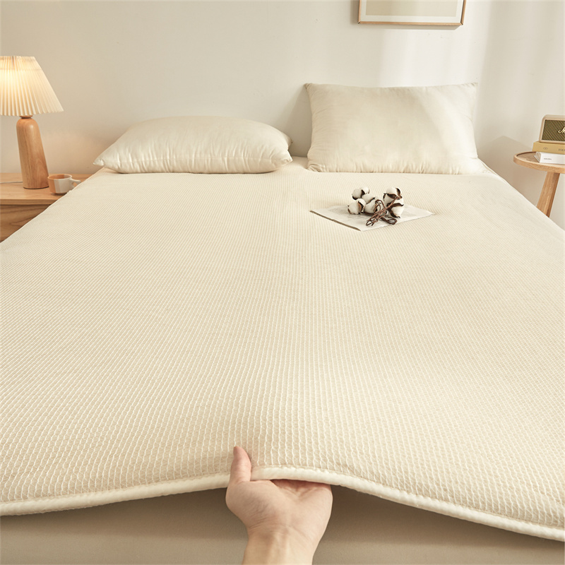 魚鱗模様オールコットンキルトインサートオールシーズンマットレ - Summer Quilt のレビューと価格